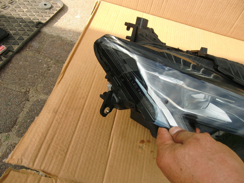 Frontscheinwerfer Peugeot 308 9849114880 Rechts Scheinwerfer Headlight SCH4258239435yo
