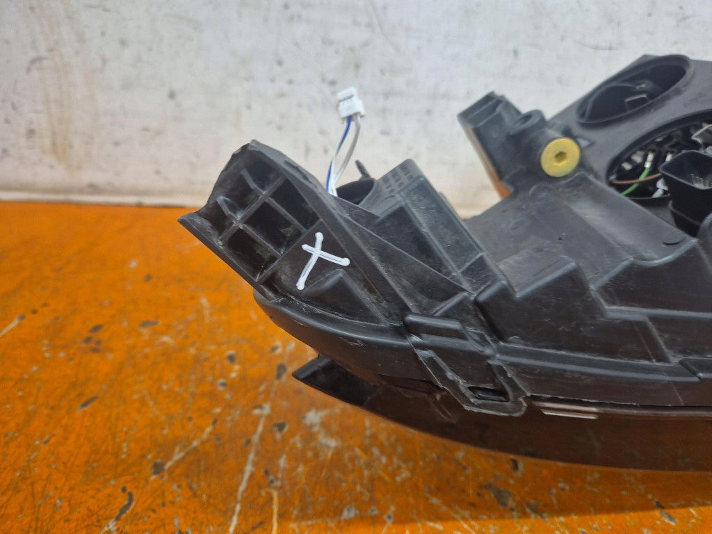 Frontscheinwerfer Ford Transit Courier 25370-R2X6-13E014AF Rechts Headlight SCH3900016360rw