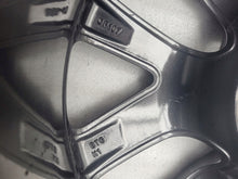 Load image into Gallery viewer, 1x Alufelge 20 Zoll 8.5" 5x115 49ET Glanz Silber Mg Insignia Rim Wheel FEL7270348861bw