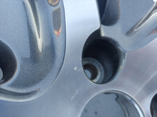 Laden Sie das Bild in den Galerie-Viewer, 1x Alufelge 17 Zoll 7.0&quot; 4x108 29ET 9802462277 Peugeot 3008 Rim Wheel