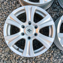 Laden Sie das Bild in den Galerie-Viewer, 4x Alufelge 17 Zoll 7.0" 6x139.7 50ET Glanz Silber Rim Wheel FEL9581347555jy