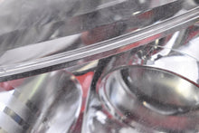 Laden Sie das Bild in den Galerie-Viewer, Frontscheinwerfer Kia Carens III 92102-1D0 Links Scheinwerfer Headlight