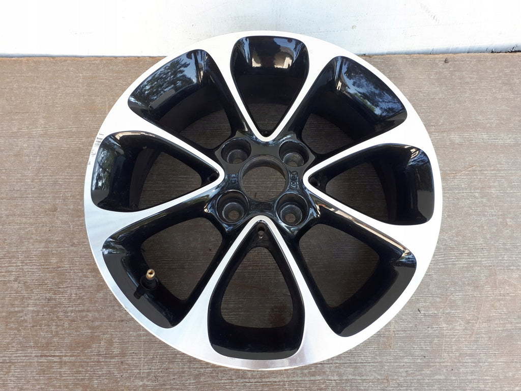 1x Alufelge 15 Zoll 5.0" 4x100 32ET 403005659R A4534011301 Renault Twingo Iii