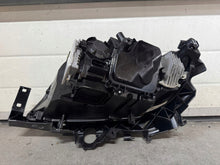 Laden Sie das Bild in den Galerie-Viewer, Frontscheinwerfer BMW 3 E91 E90 7202583 7202584 Ein Satz Scheinwerfer Headlight SCH9172398168nu