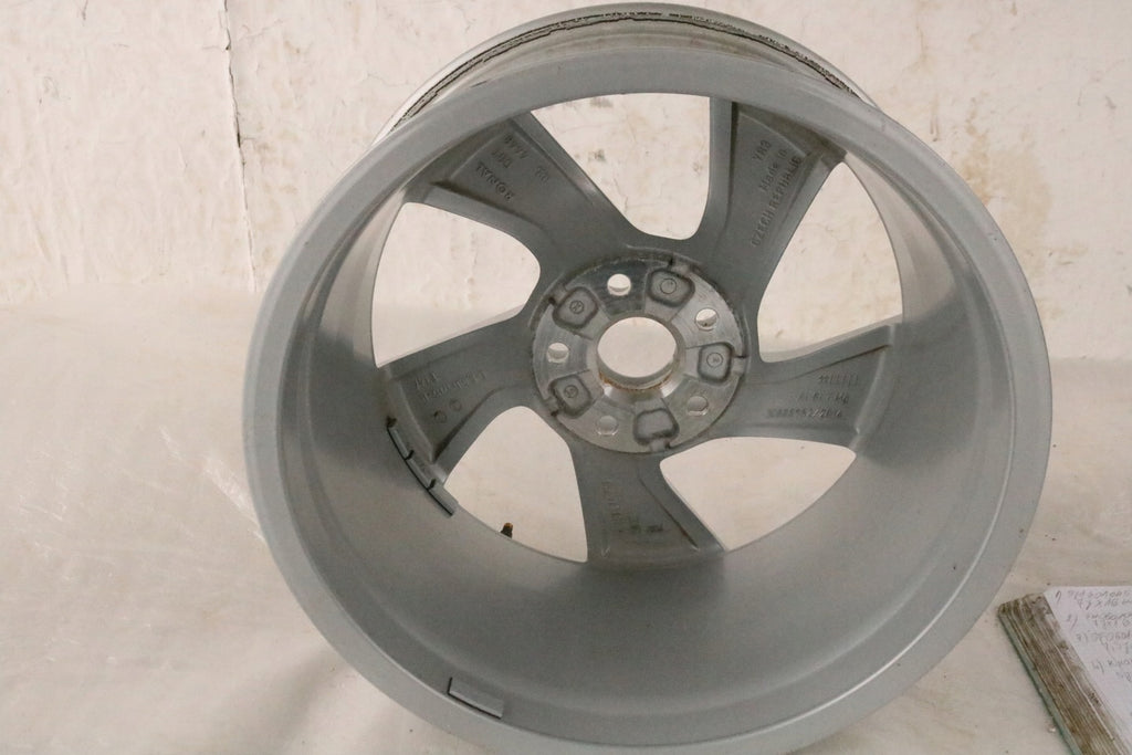 1x Alufelge 17 Zoll 8.0" 5x112 8Y0601025A Audi A3 Rim Wheel