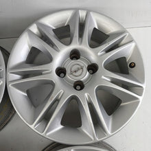 Laden Sie das Bild in den Galerie-Viewer, 4x Alufelge 16 Zoll 6.0" 4x100 40ET Glanz Silber Opel Corsa E D Rim Wheel FEL4014330571zu