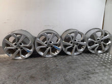 Laden Sie das Bild in den Galerie-Viewer, 4x Alufelge 16 Zoll 6.5" 4x100 40ET Glanz Schwarz 13380636 Opel Corsa E FEL3561752122cl