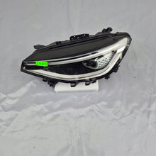 Laden Sie das Bild in den Galerie-Viewer, Frontscheinwerfer VW I 11B941035M Links Scheinwerfer Headlight SCH2806284232mc