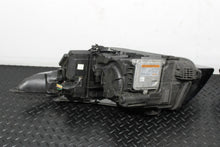Laden Sie das Bild in den Galerie-Viewer, Frontscheinwerfer Land Rover Evoque L538 BJ32-13W029-EE Xenon Rechts oder Links SCH2494085860tu