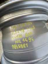 Load image into Gallery viewer, 1x Alufelge 18 Zoll 8.5" 5x120 47ET Glanz Schwarz 7845881- BMW F30 F31 Rim Wheel FEL1066128858ui
