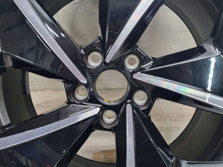 1x Alufelge 19 Zoll 7.5" 5x112 50ET Glanz Schwarz 10A601025J VW Id.3 Rim Wheel FEL5860150077mf