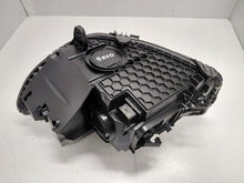 Laden Sie das Bild in den Galerie-Viewer, Frontscheinwerfer Mercedes-Benz W206 A2069066204 Full LED Rechts Headlight SCH6700287465tm