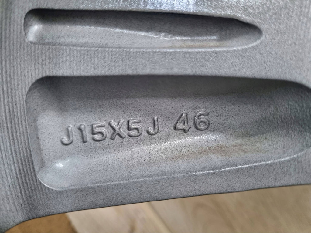 1x Alufelge 15 Zoll 5.0" 4x100 46ET OF903 Mitsubishi Space Star Rim Wheel