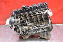 Laden Sie das Bild in den Galerie-Viewer, Motor BMW E91 E90 N53B30A 3.0 218PS 2008 Benzin Engine Unkomplett MOT9563299608br
