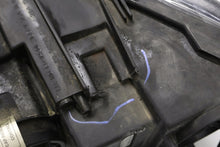 Laden Sie das Bild in den Galerie-Viewer, Frontscheinwerfer Seat Ateca 576941008D Laser Rechts Scheinwerfer Headlight