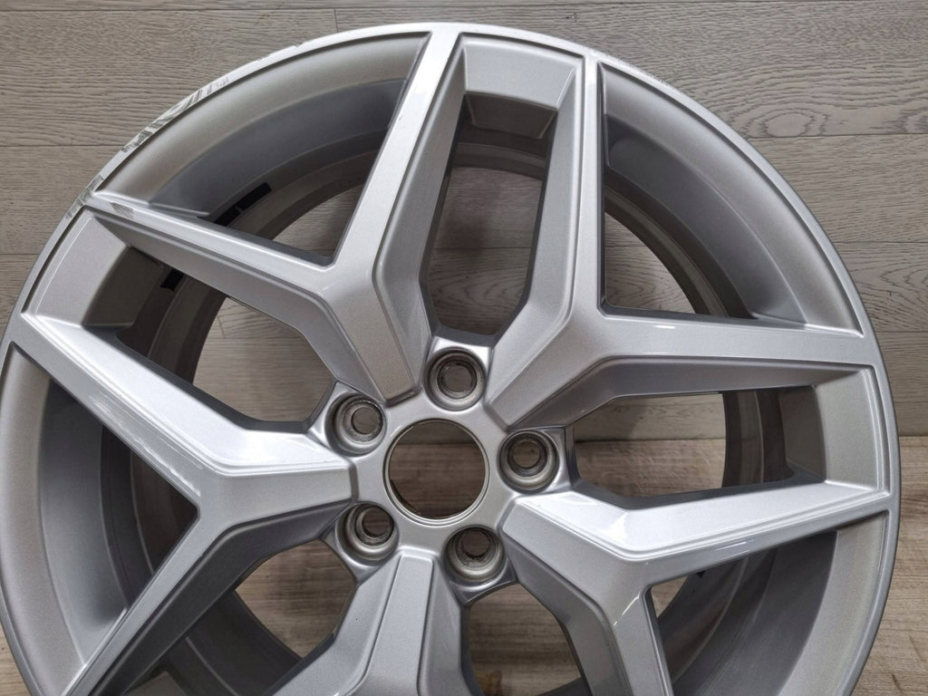 1x Alufelge 17 Zoll 7.0" 5x100 51ET Glanz Silber 6F0601025C Cupra Ibiza I V FEL7037127078ev