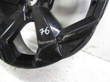 Load image into Gallery viewer, 1x Alufelge 19 Zoll 7.5&quot; 5x114.3 35ET R09901 Nissan Juke Rim Wheel