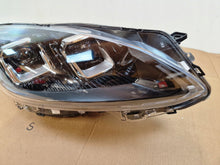 Laden Sie das Bild in den Galerie-Viewer, Frontscheinwerfer Ford Kuga LV4B-13E016-AN Full LED Rechts Headlight SCH1064439081oy