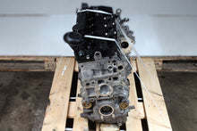 Laden Sie das Bild in den Galerie-Viewer, Motor BMW E91 E93 E90 E92 N47D20A 2.0 143PS Diesel Engine Unkomplett
