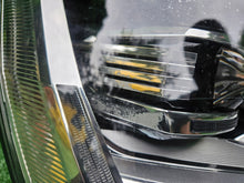 Load image into Gallery viewer, Frontscheinwerfer VW Transporter 7E1941036A LED Rechts Scheinwerfer Headlight SCH7104121480pv