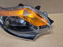 Laden Sie das Bild in den Galerie-Viewer, Frontscheinwerfer Mitsubishi L200 8301C730 Rechts Scheinwerfer Headlight SCH2195423869dx