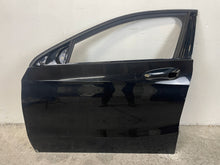 Load image into Gallery viewer, Tür Mercedes-Benz W176 A1767220110 Vorne Links Schwarz Door Porta Porte