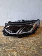 Laden Sie das Bild in den Galerie-Viewer, Frontscheinwerfer Land Rover Sport Discovery L550 V MK72-13006-EA LED Links SCH9320686326vo