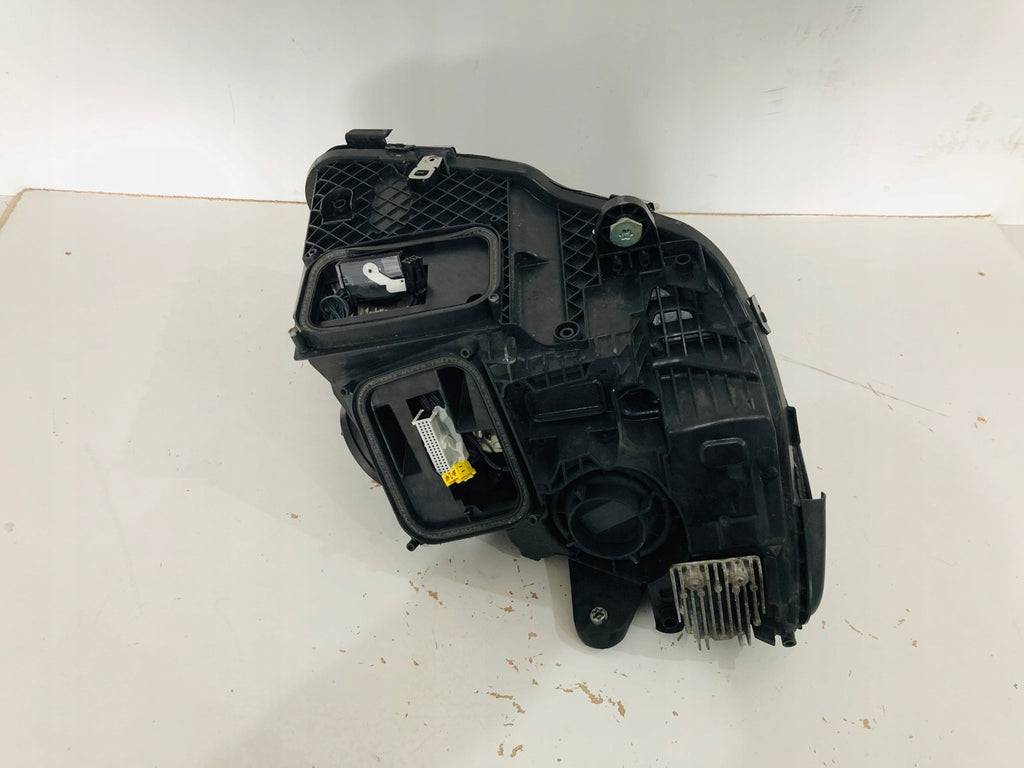 Frontscheinwerfer Mercedes-Benz W205 2059068505 full LED Links Headlight