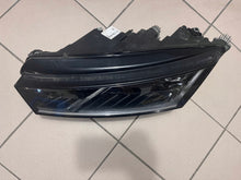 Laden Sie das Bild in den Galerie-Viewer, Frontscheinwerfer Skoda Octavia IV 5E4941015A LED Links Scheinwerfer Headlight SCH9047719463tt