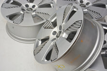 Laden Sie das Bild in den Galerie-Viewer, 4x Alufelge 19 Zoll 8.5" 5x112 36ET Glanz Silber 4KE601025Q Audi Rim Wheel FEL6662462869dj