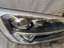 Laden Sie das Bild in den Galerie-Viewer, Frontscheinwerfer Ford Focus JX7B-13E014-AE JX7B-13E014 Full LED Rechts SCH1778930986kx