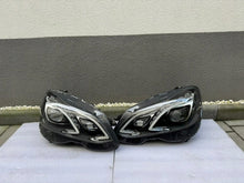 Laden Sie das Bild in den Galerie-Viewer, Frontscheinwerfer Mercedes-Benz W212 A2129063103 A2129063203 LED Ein Satz SCH3897964640ym