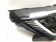 Laden Sie das Bild in den Galerie-Viewer, Frontscheinwerfer Renault Clio V 260109379R Full LED Rechts oder Links