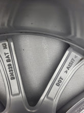 Load image into Gallery viewer, 1x Alufelge 19 Zoll 7.5" 5x112 32ET Glanz Grau 6877325 BMW X3 G01 G02 Rim Wheel FEL3441344906lb