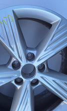 Laden Sie das Bild in den Galerie-Viewer, 1x Alufelge 19 Zoll 8.0" 5x112 45ET Glanz Schwarz 87169090 Audi E-Tron Rim Wheel FEL3505390399db