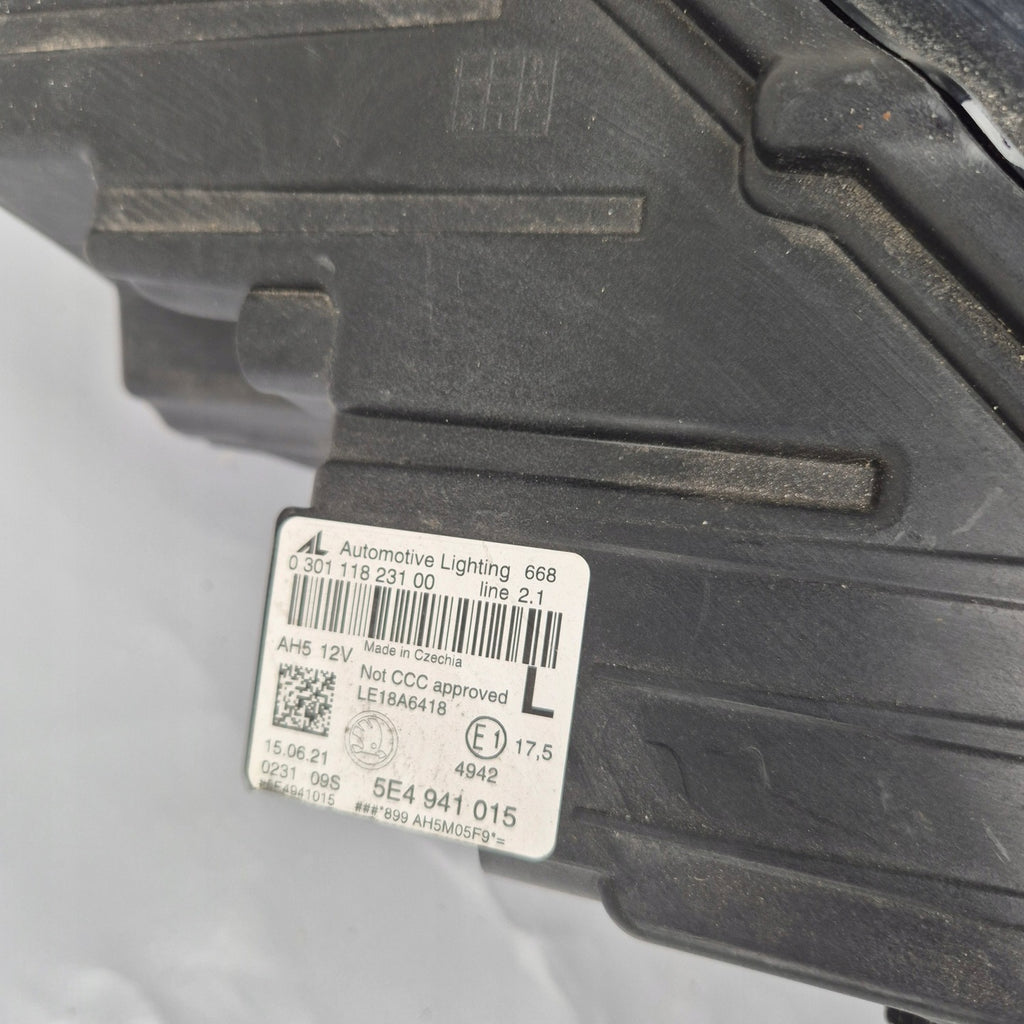 Frontscheinwerfer Skoda Octavia 5E4941015 LED Links Scheinwerfer Headlight SCH9904279818oe