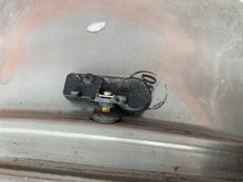 Load image into Gallery viewer, 1x Alufelge 18 Zoll 8.0&quot; 5x112 27ET Glanz Graphit 9673495377 Peugeot Rcz