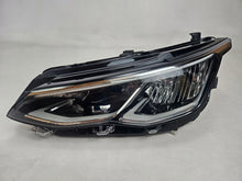 Load image into Gallery viewer, Frontscheinwerfer VW Golf VIII 5H1941005 LED Ein Stück (Rechts oder Links) SCH5166211007mw
