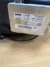 Laden Sie das Bild in den Galerie-Viewer, Frontscheinwerfer BMW 7 D6884 7182139 Ein Satz Scheinwerfer Headlight SCH6357486088ff