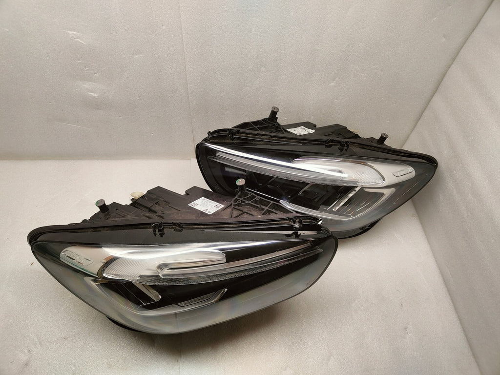 Frontscheinwerfer Mercedes-Benz W247 A2479060904 A2479061004 LED Ein Satz SCH3032972978is