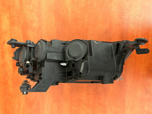 Load image into Gallery viewer, Frontscheinwerfer VW T Roc 2GA941005B Links Scheinwerfer Headlight