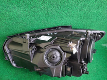 Laden Sie das Bild in den Galerie-Viewer, Frontscheinwerfer Mercedes-Benz A2479067600 Rechts Scheinwerfer Headlight SCH8662331432ih