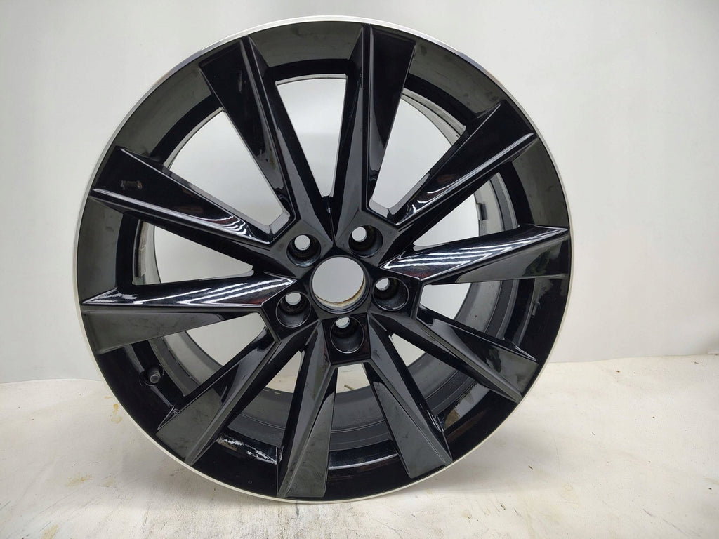 1x Alufelge 17 Zoll 7.0" 5x100 46ET Glanz Graphit 5JJ601025A Skoda Fabia I FEL5299016614zn
