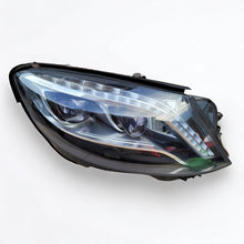 Laden Sie das Bild in den Galerie-Viewer, Frontscheinwerfer Mercedes-Benz W222 A2229060802 A2229060702 LED Rechts