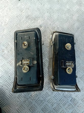 Laden Sie das Bild in den Galerie-Viewer, Frontscheinwerfer Mercedes-Benz W115 Ein Stück (Rechts oder Links) Headlight