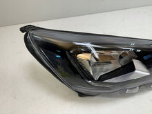 Load image into Gallery viewer, Frontscheinwerfer Ford Focus LED Rechts Scheinwerfer Headlight SCH5517752295ap