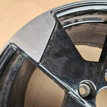 Load image into Gallery viewer, 1x Alufelge 19 Zoll 9.0" 5x108 48 5ET Glanz Silber 80000286 Volvo Rim Wheel FEL2876987160sv