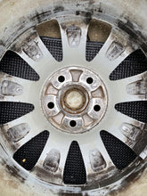 Load image into Gallery viewer, 4x Alufelge 17 Zoll 6.0&quot; 5x112 45ET Glanz Skoda Rim Wheel