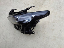 Laden Sie das Bild in den Galerie-Viewer, Frontscheinwerfer Mazda III BCJH-51040 Full LED Links Scheinwerfer Headlight SCH7463181437pc