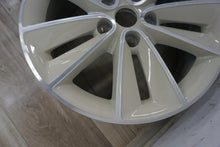 Laden Sie das Bild in den Galerie-Viewer, 1x Alufelge 17 Zoll 7.0&quot; 5x114.3 49ET 403006786R Renault Laguna Megane Scenic